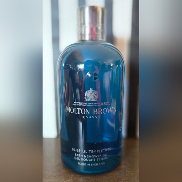 Molton Brown Blissful Templetree Bath & Shower Gel 10fl.oz. - Picture 2 of 4